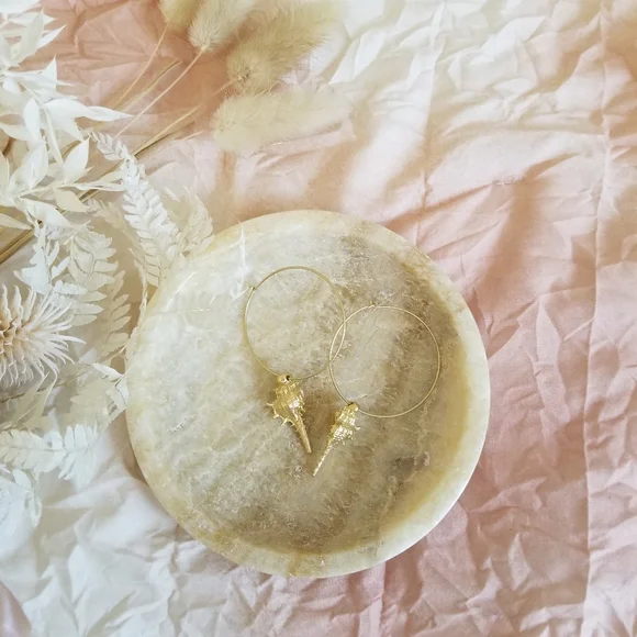 Triton Shell Hoops - Picture 2 of 6